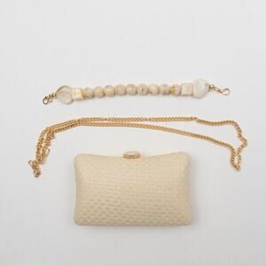 Aqua Woven Beaded Handle Clutch Natural (Pre-owned/as pictured)